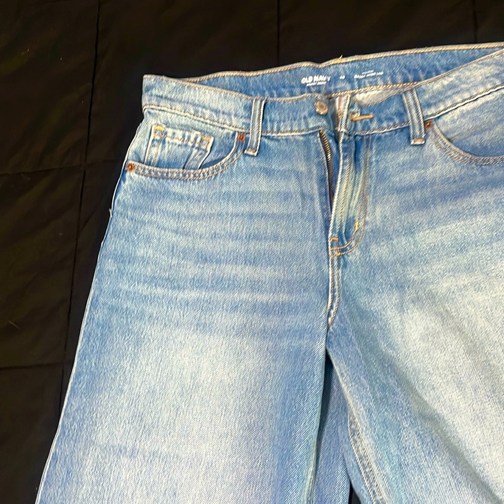 Old Navy wide leg jeans- never worn